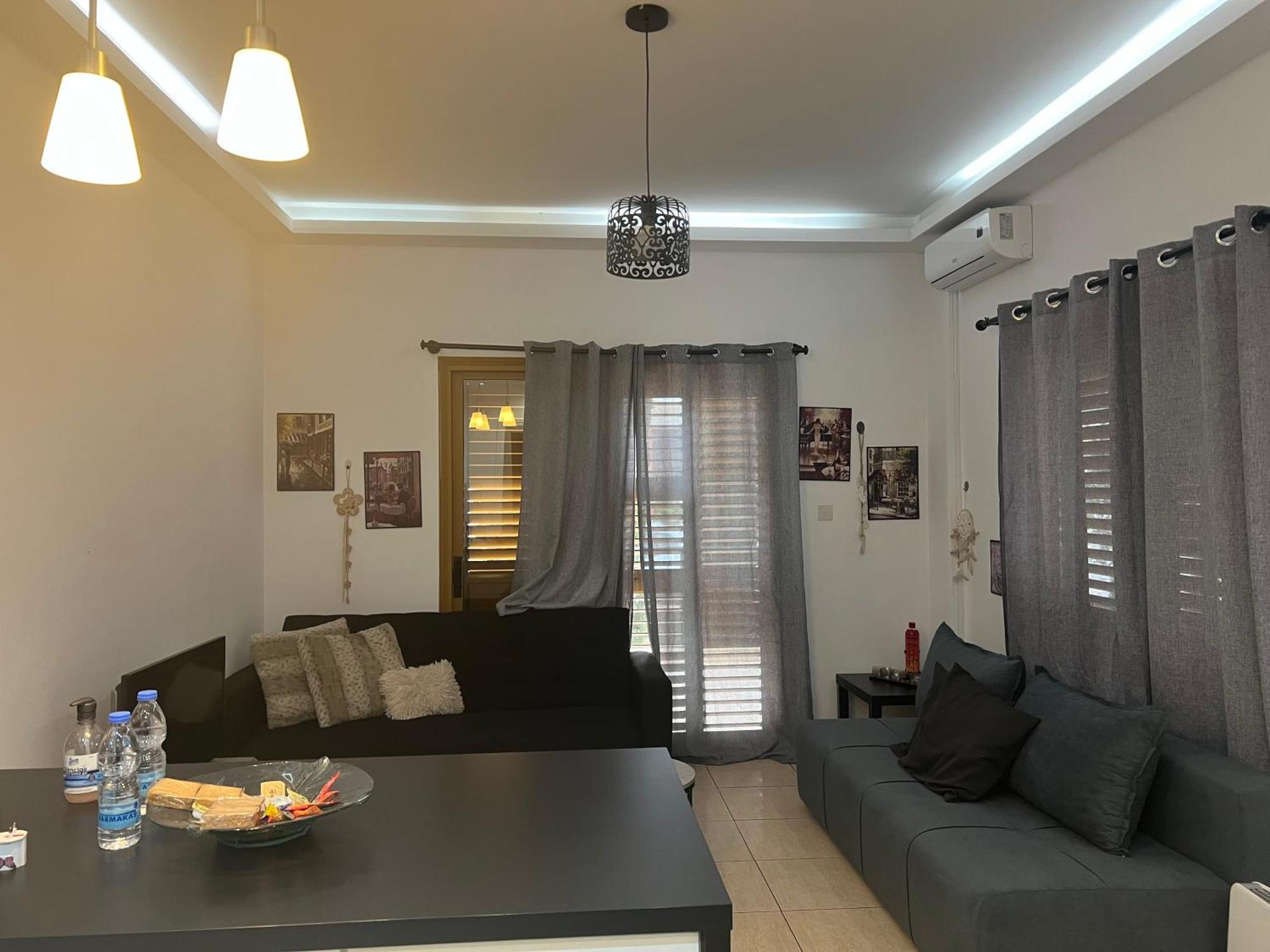 Charalambous Apartment Paphos Eksteriør bilde