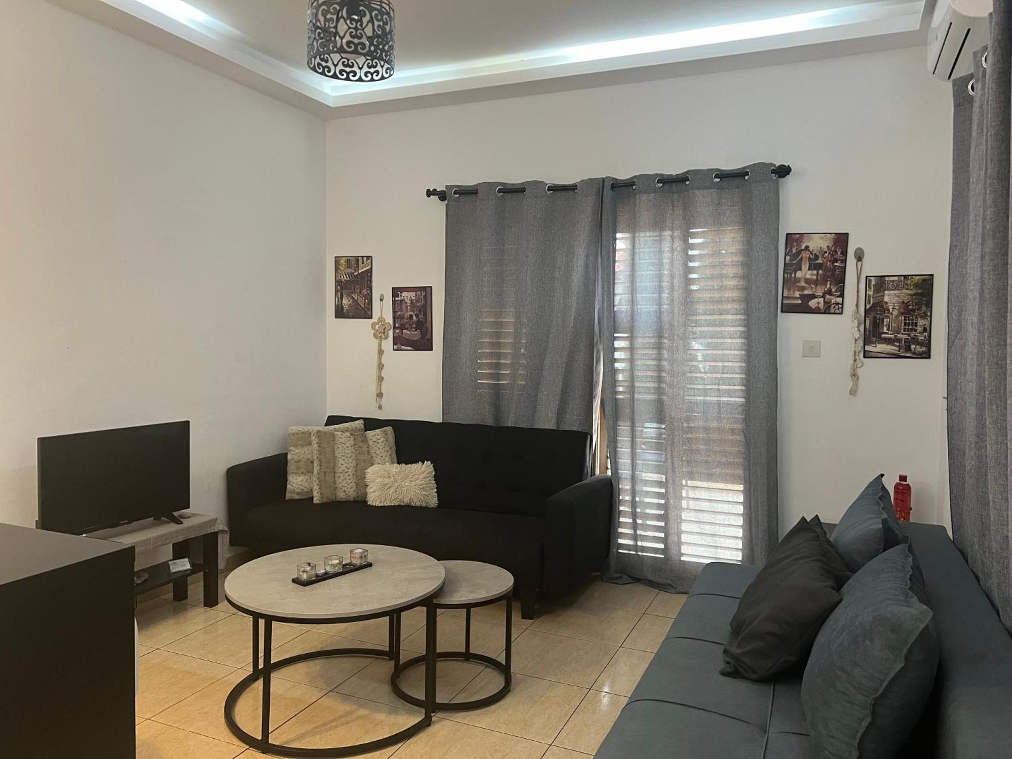 Charalambous Apartment Paphos Eksteriør bilde