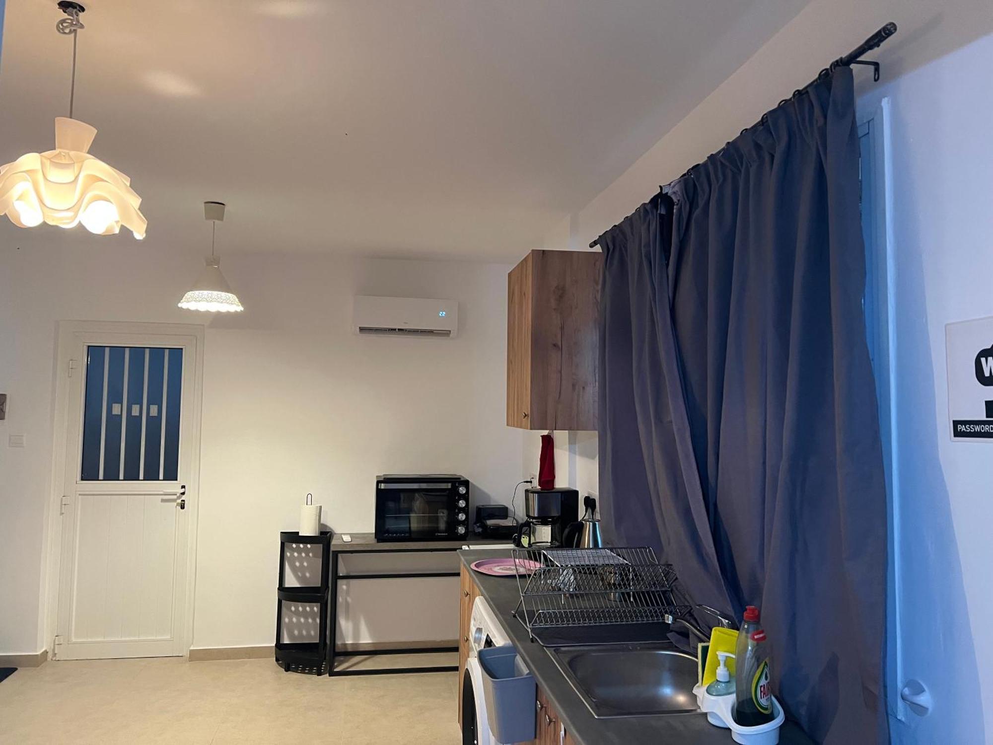 Charalambous Apartment Paphos Eksteriør bilde