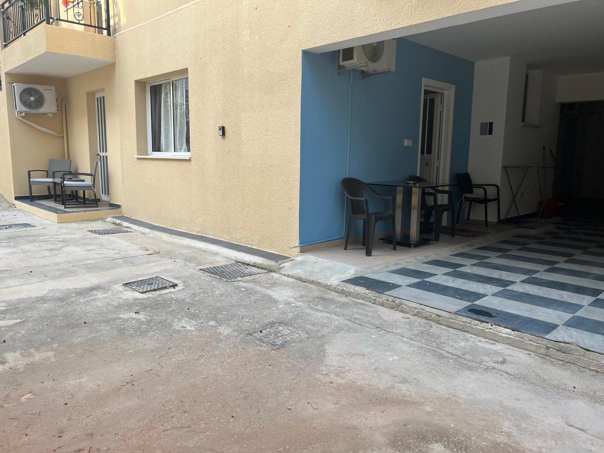 Charalambous Apartment Paphos Eksteriør bilde