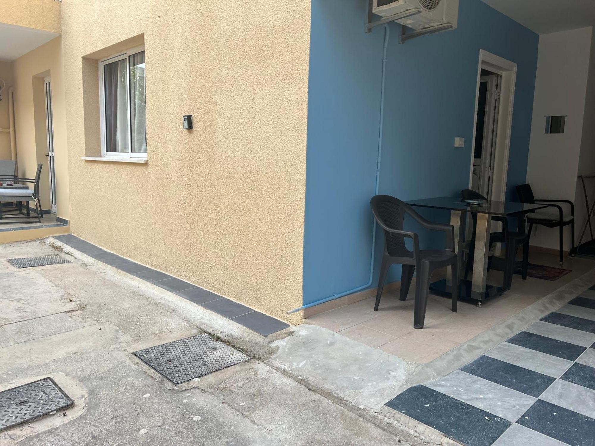 Charalambous Apartment Paphos Eksteriør bilde